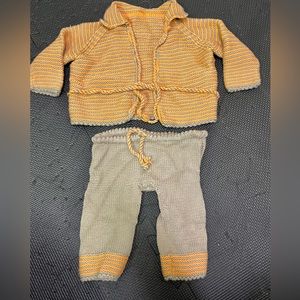 Baby sweater and pants set from Germany